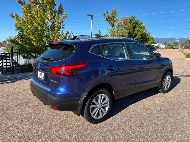Used 2018 Nissan Rogue Sport SV w/ SV Technology Package AWD/4WD image 7