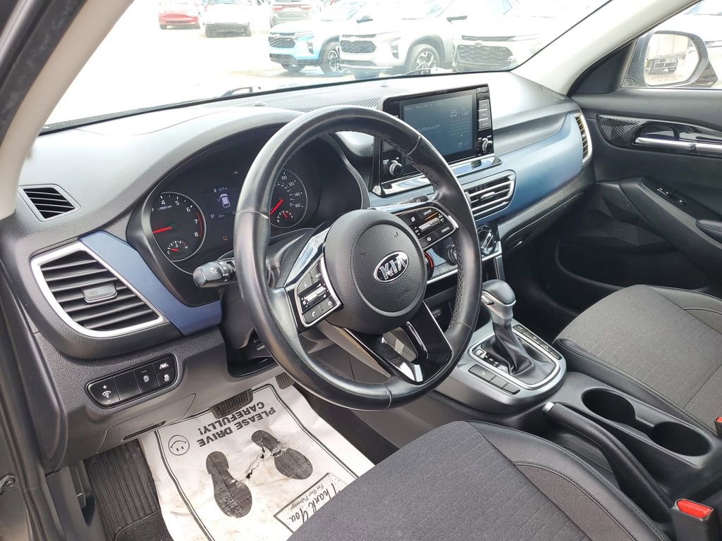Used 2021 Kia Seltos S image 8