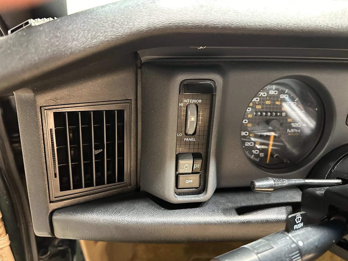 Used 1992 Pontiac Firebird Convertible RWD image 27