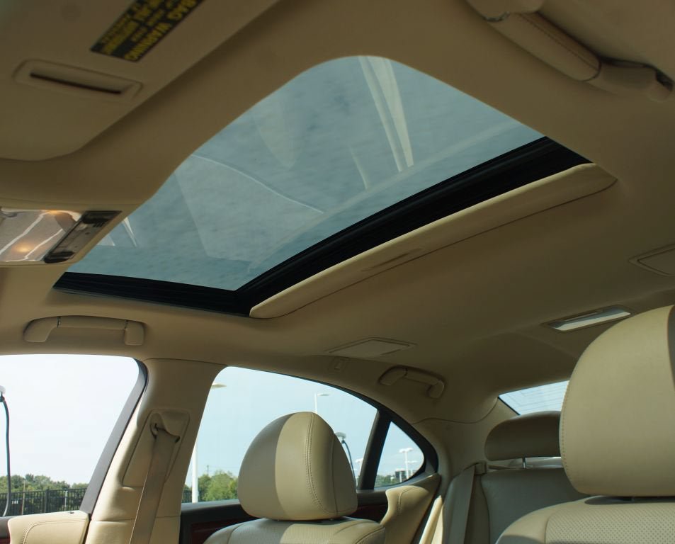 Used 2012 Lexus LS 460 w/ Comfort Pkg RWD image 6