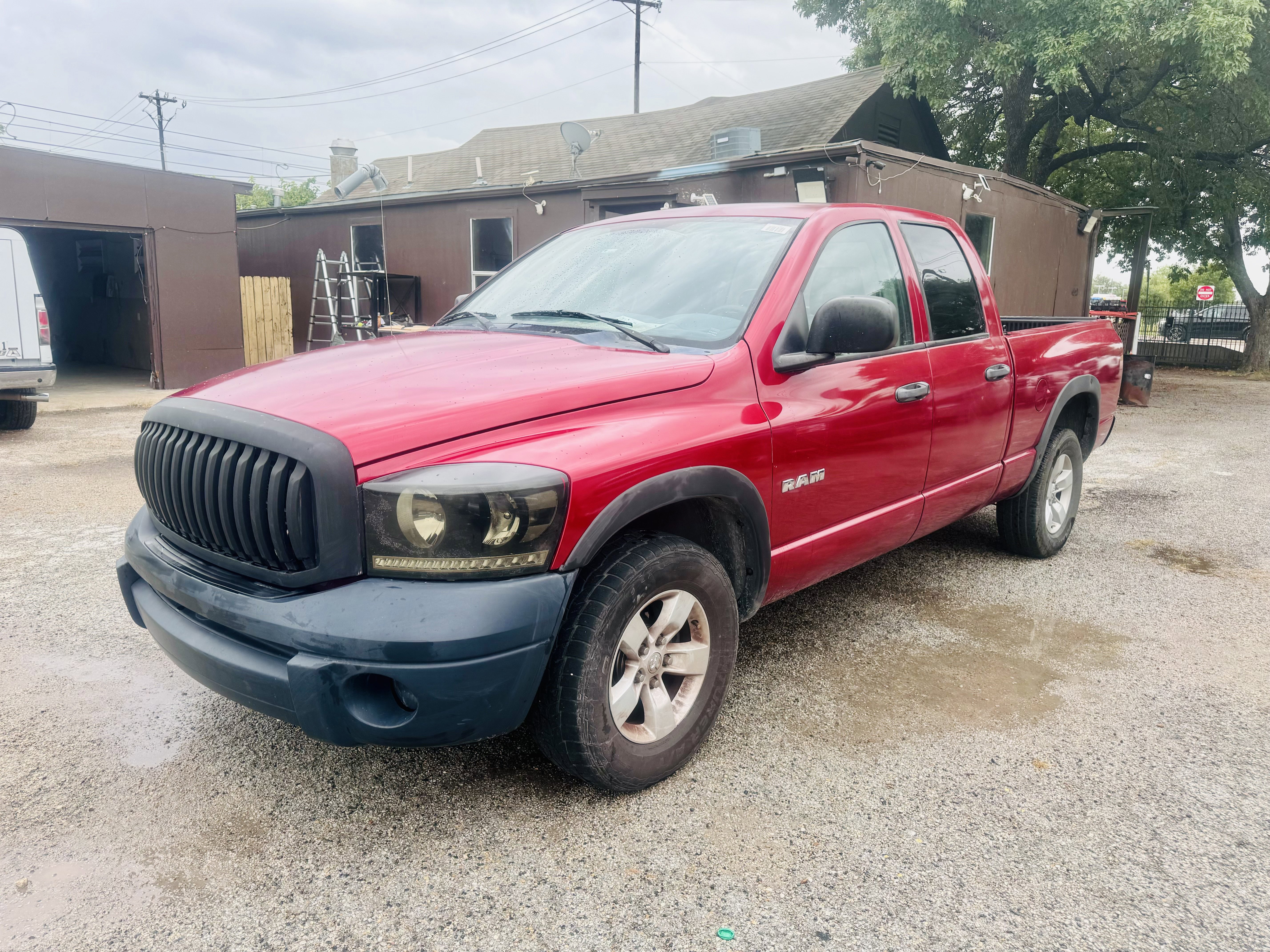 Used 2008 Dodge Ram 1500 Truck ST image 1