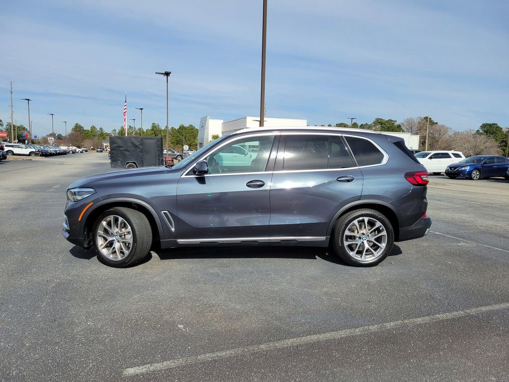 Used 2021 BMW X5 sDrive40i w/ Premium Package 2 image 3