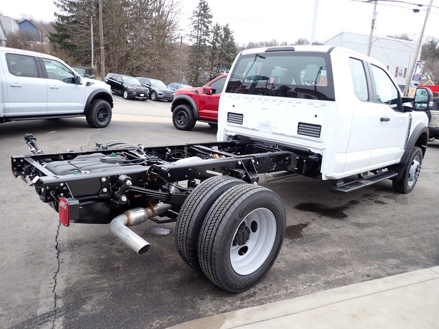 New 2026 Ford F550 4x4 Supercab Super Duty image 6