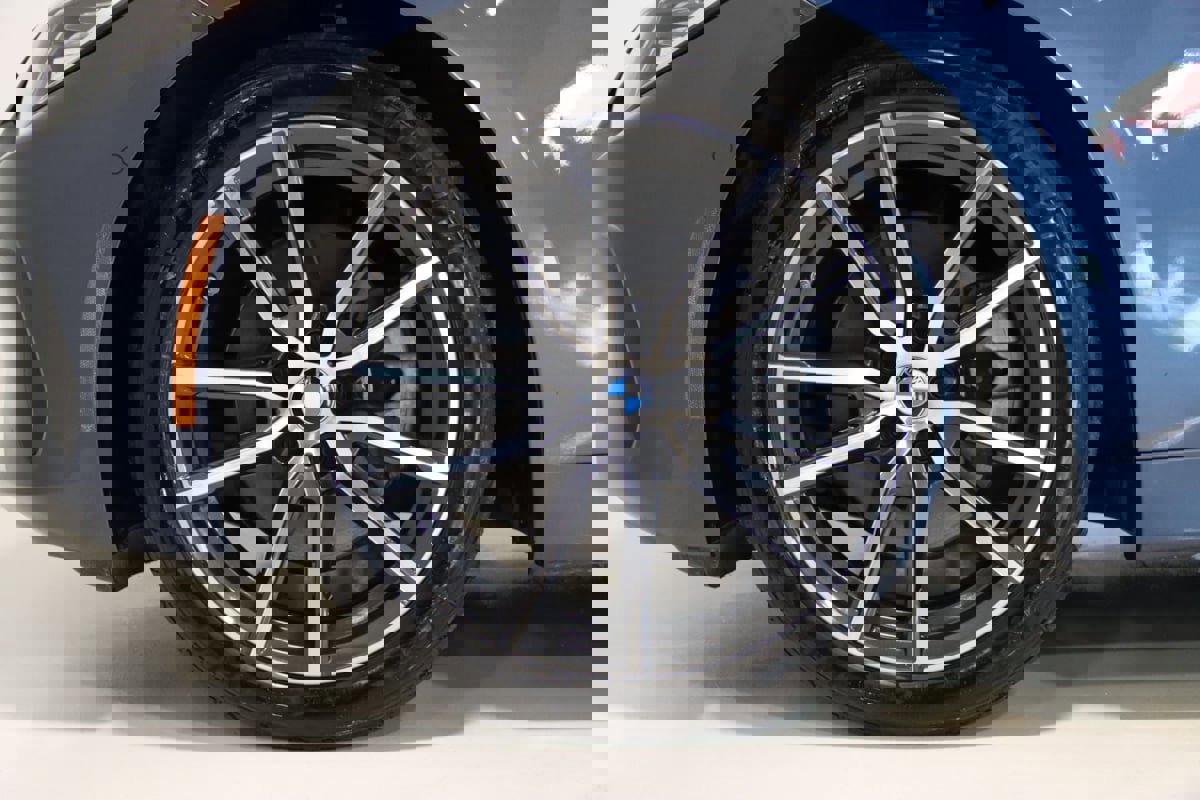 Used 2021 BMW 430i Convertible w/ Premium Package image 77