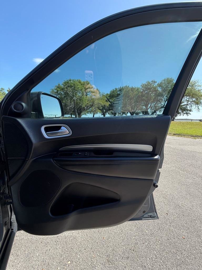 Used 2020 Dodge Durango SXT w/ 3rd Row Seating Group RWD image 14