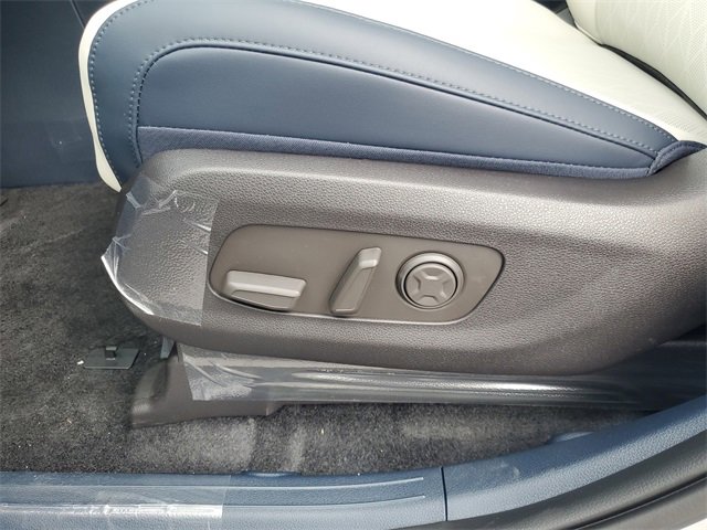 New 2026 Kia Carnival EX image 15