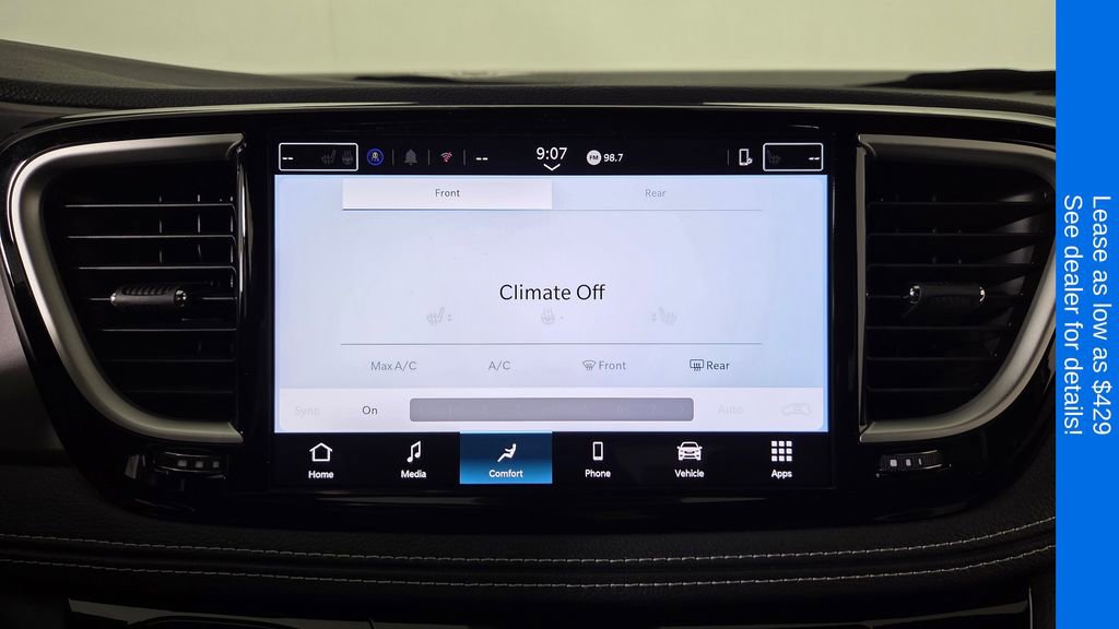 New 2025 Chrysler Pacifica Select w/ Fav Edition Package FWD image 26
