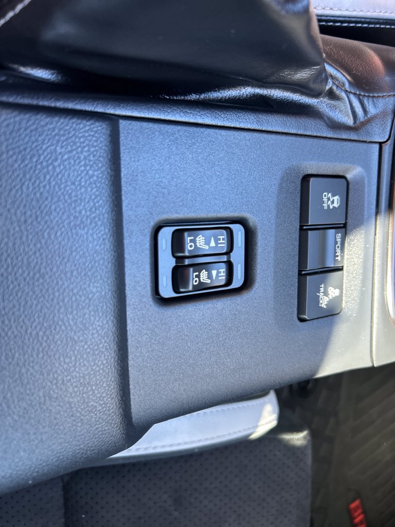 Used 2025 Subaru BRZ Limited RWD image 28