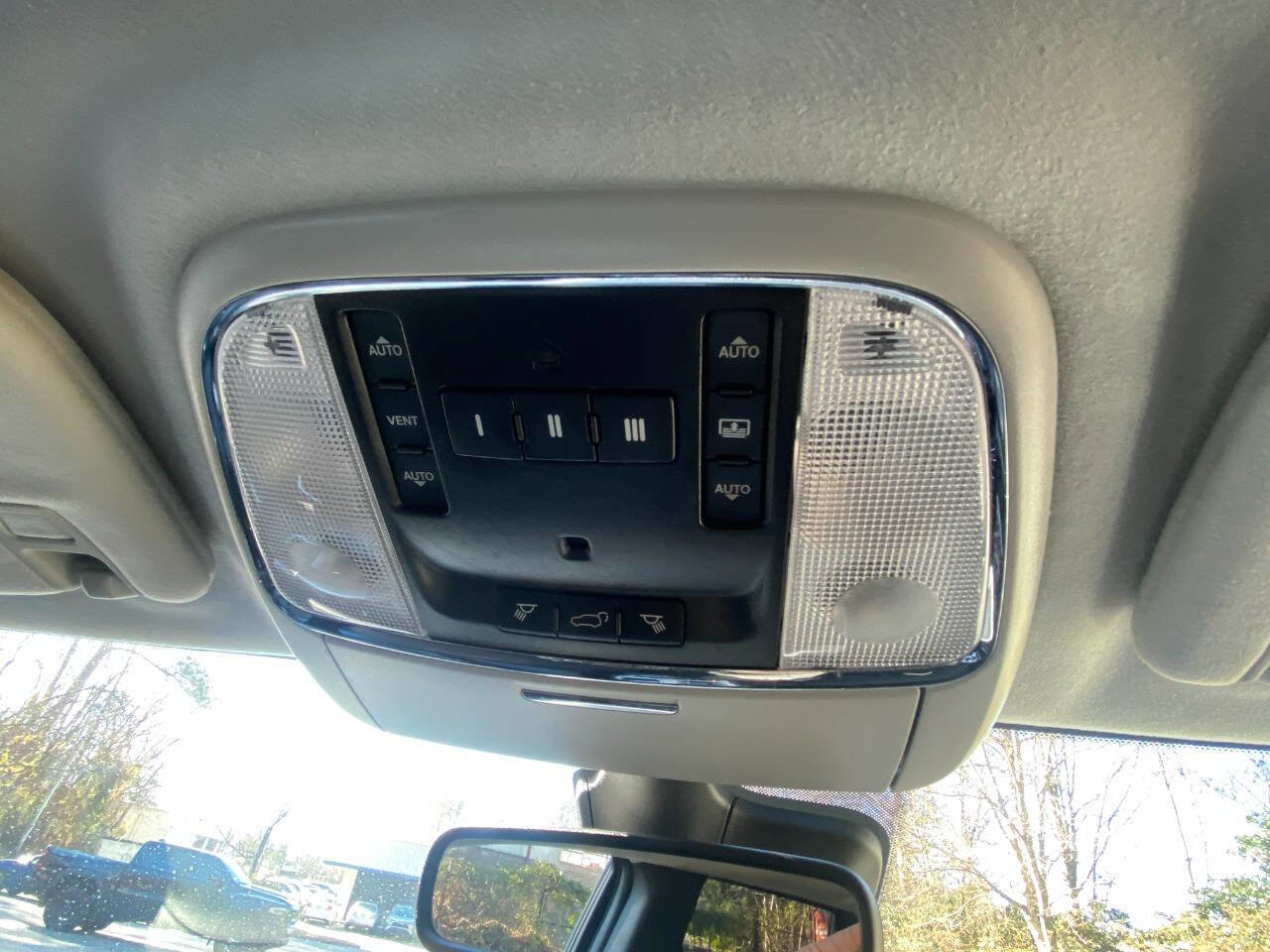 Used 2018 Jeep Grand Cherokee Summit w/ Skid Plate Group image 48