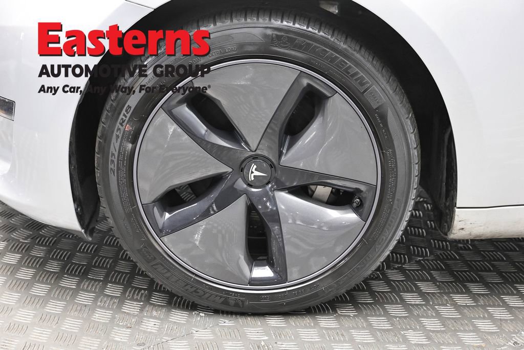 Used 2018 Tesla Model 3 Long Range image 28