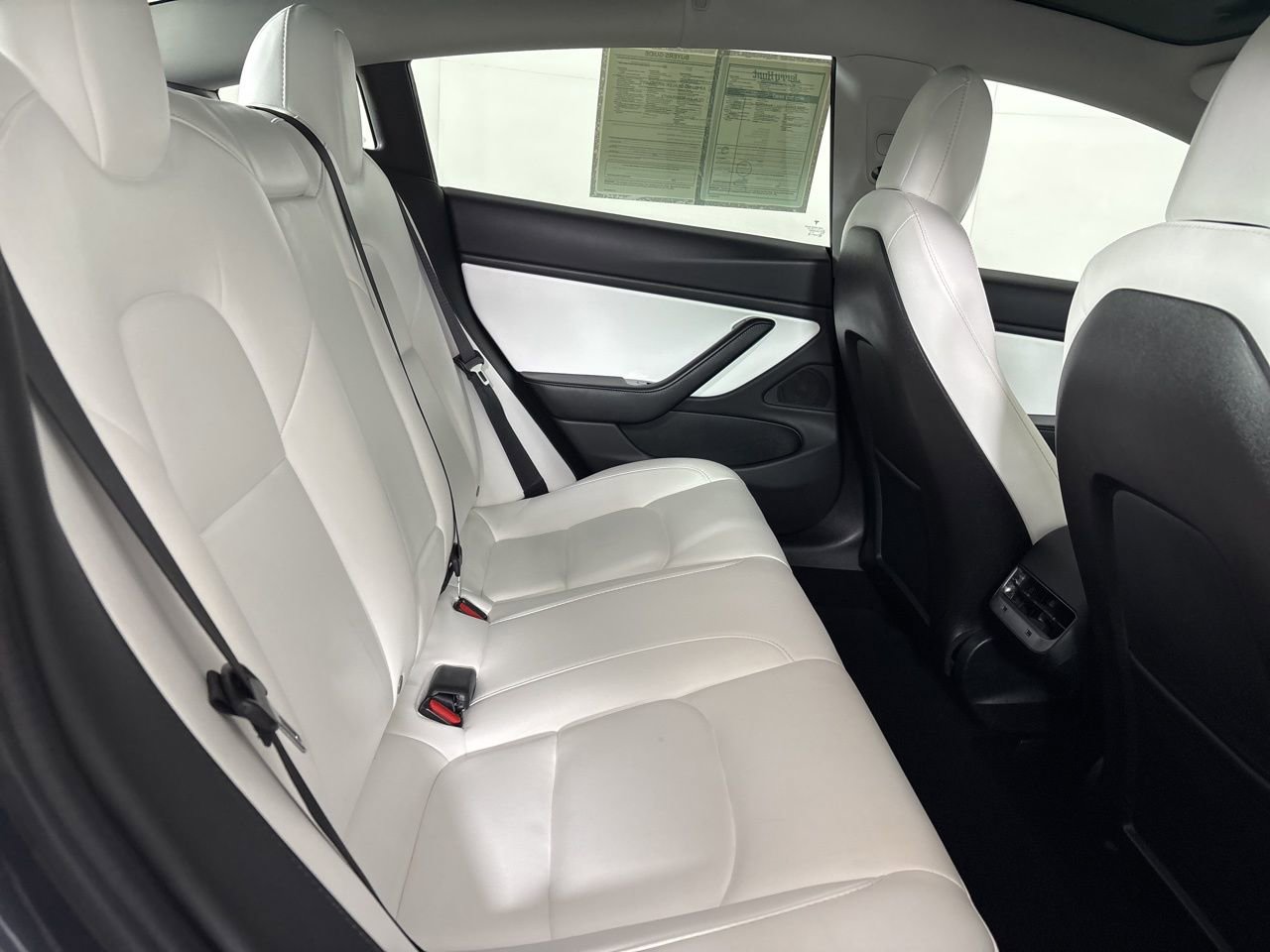 Used 2020 Tesla Model 3 Performance image 19