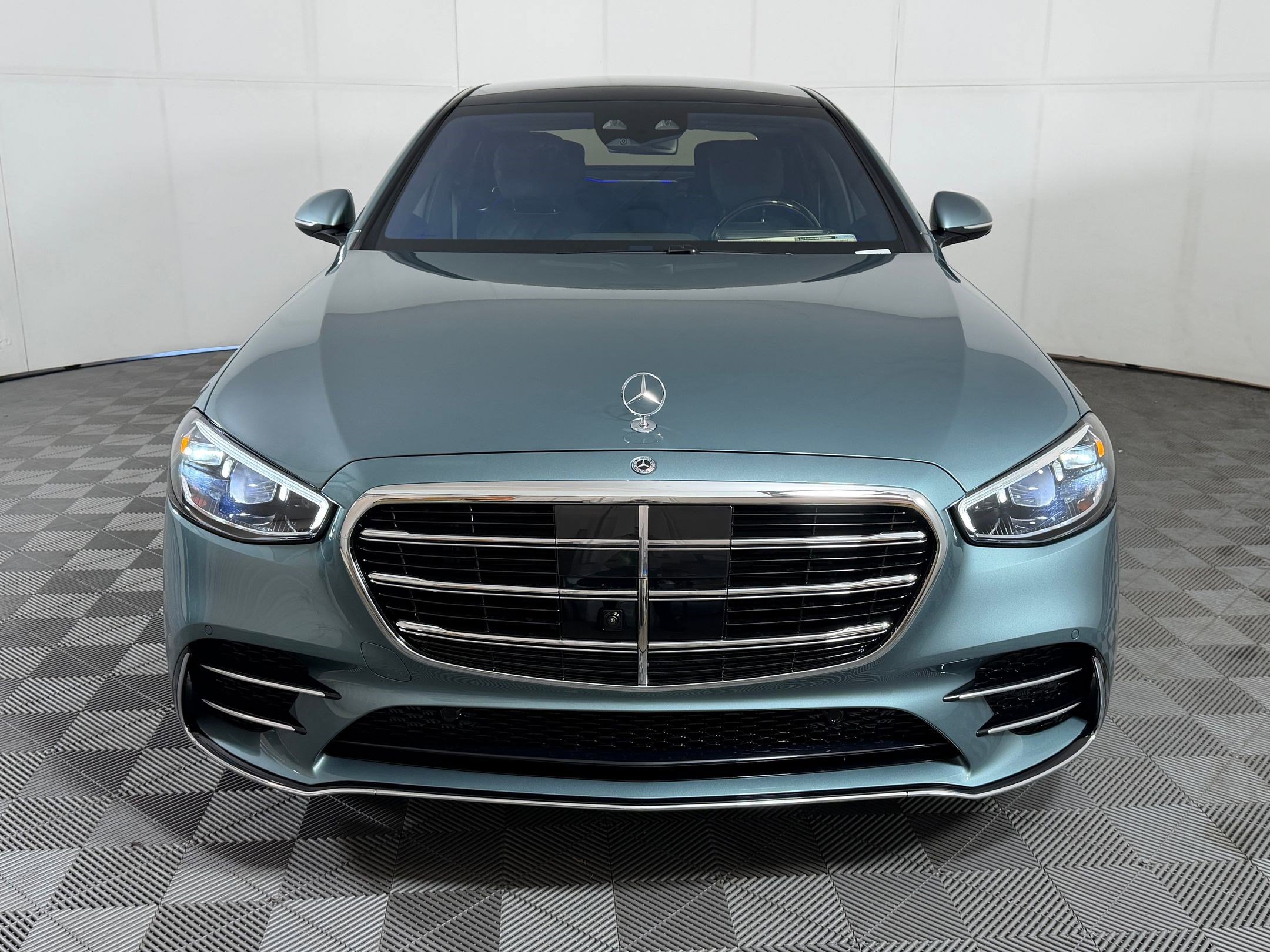 New 2026 Mercedes-Benz S 580 4MATIC Sedan image 6