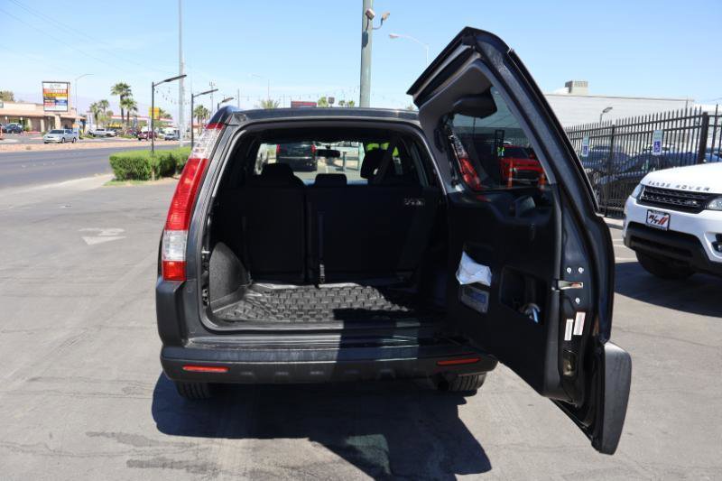 Used 2005 Honda CR-V LX image 23