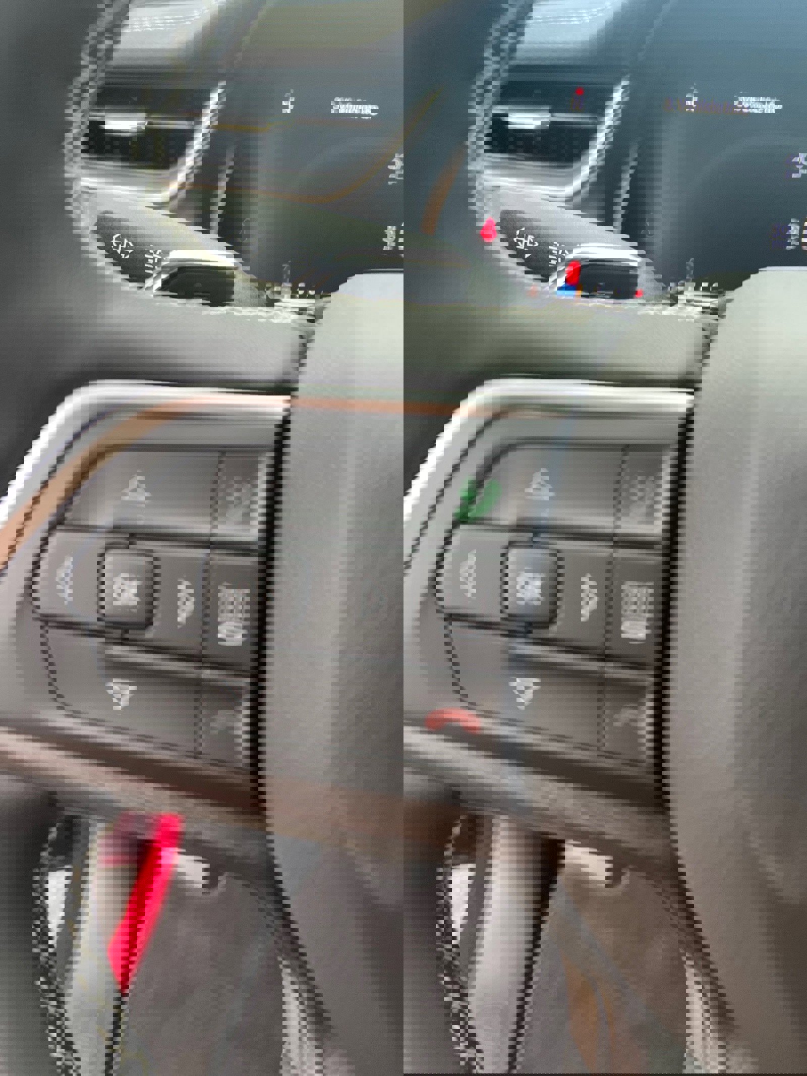 New 2025 Jeep Grand Cherokee Limited image 17