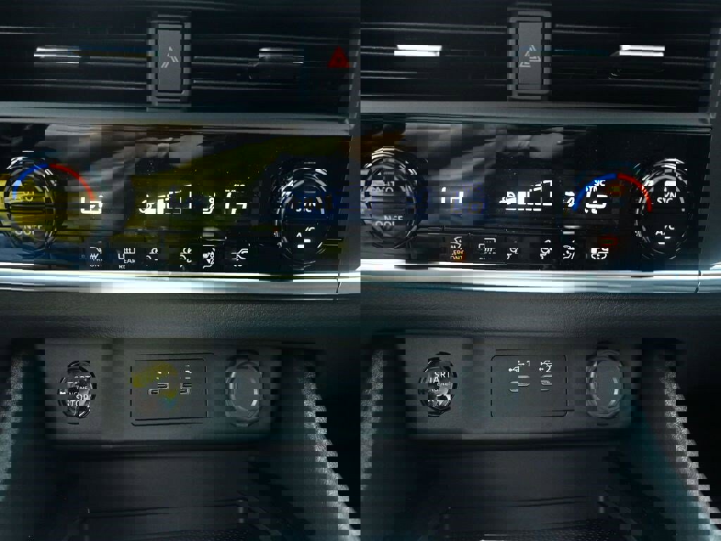 New 2026 Nissan Rogue SV image 18