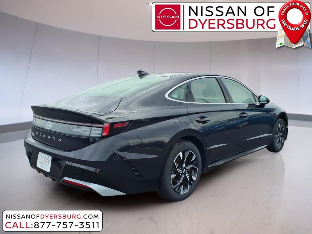 Used 2024 Hyundai Sonata SEL image 3