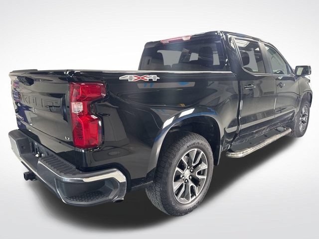 Used 2024 Chevrolet Silverado 1500 LT AWD/4WD image 2