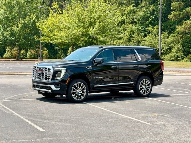 Used 2026 GMC Yukon Denali w/ Denali Reserve Package AWD/4WD image 2
