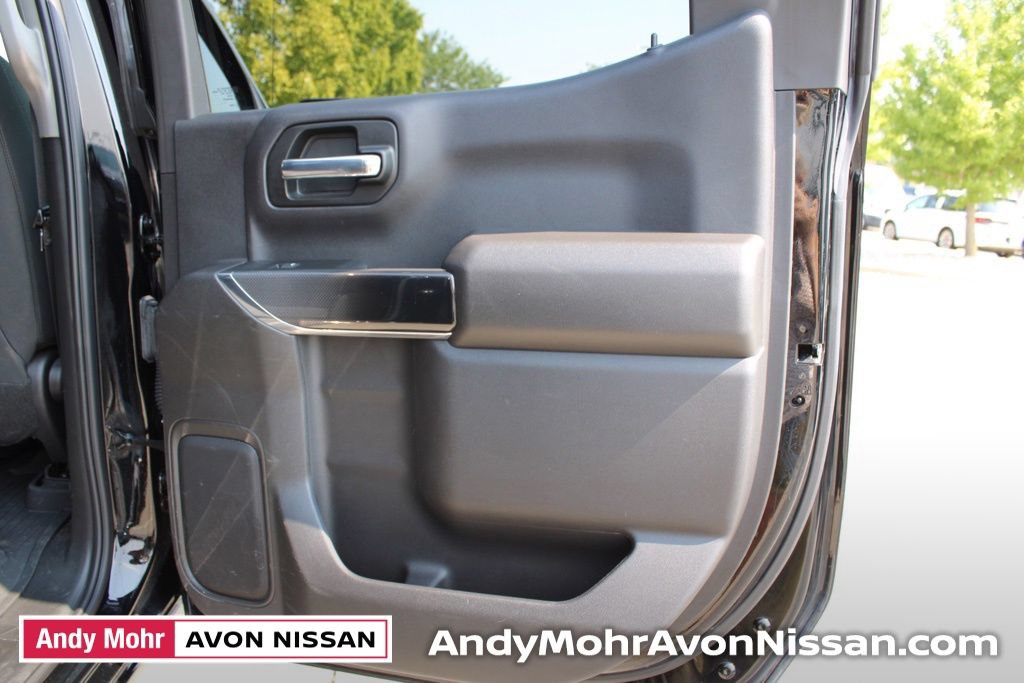 Used 2021 Chevrolet Silverado 1500 Custom Trail Boss AWD/4WD image 22