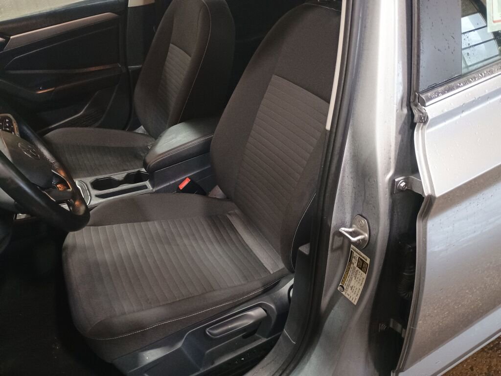 Used 2024 Volkswagen Jetta S FWD image 5