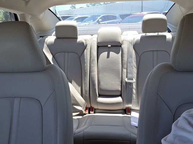 Used 2019 Lincoln MKZ Reserve FWD image 17