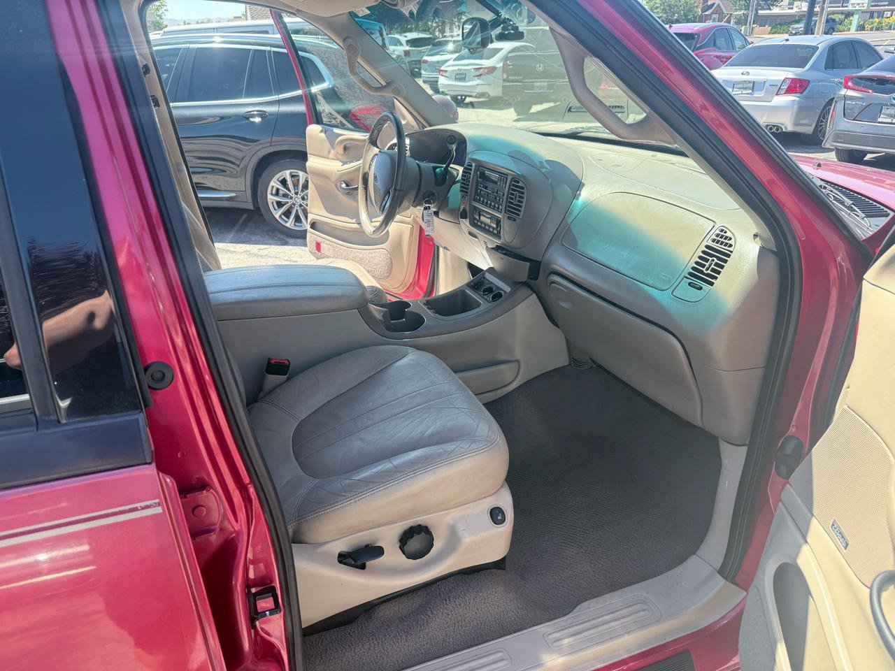 Used 2000 Ford Expedition Eddie Bauer AWD/4WD image 13