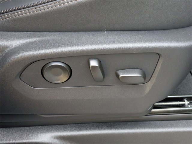 New 2026 Chevrolet Suburban High Country image 43