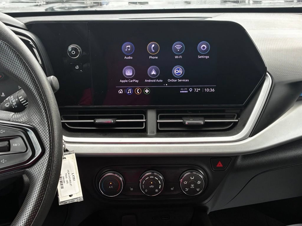 Used 2024 Chevrolet Trax LS w/ LS Convenience Package FWD image 16