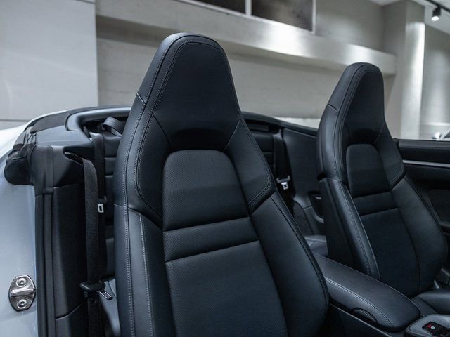Certified 2024 Porsche 911 Carrera w/ Premium Package image 31