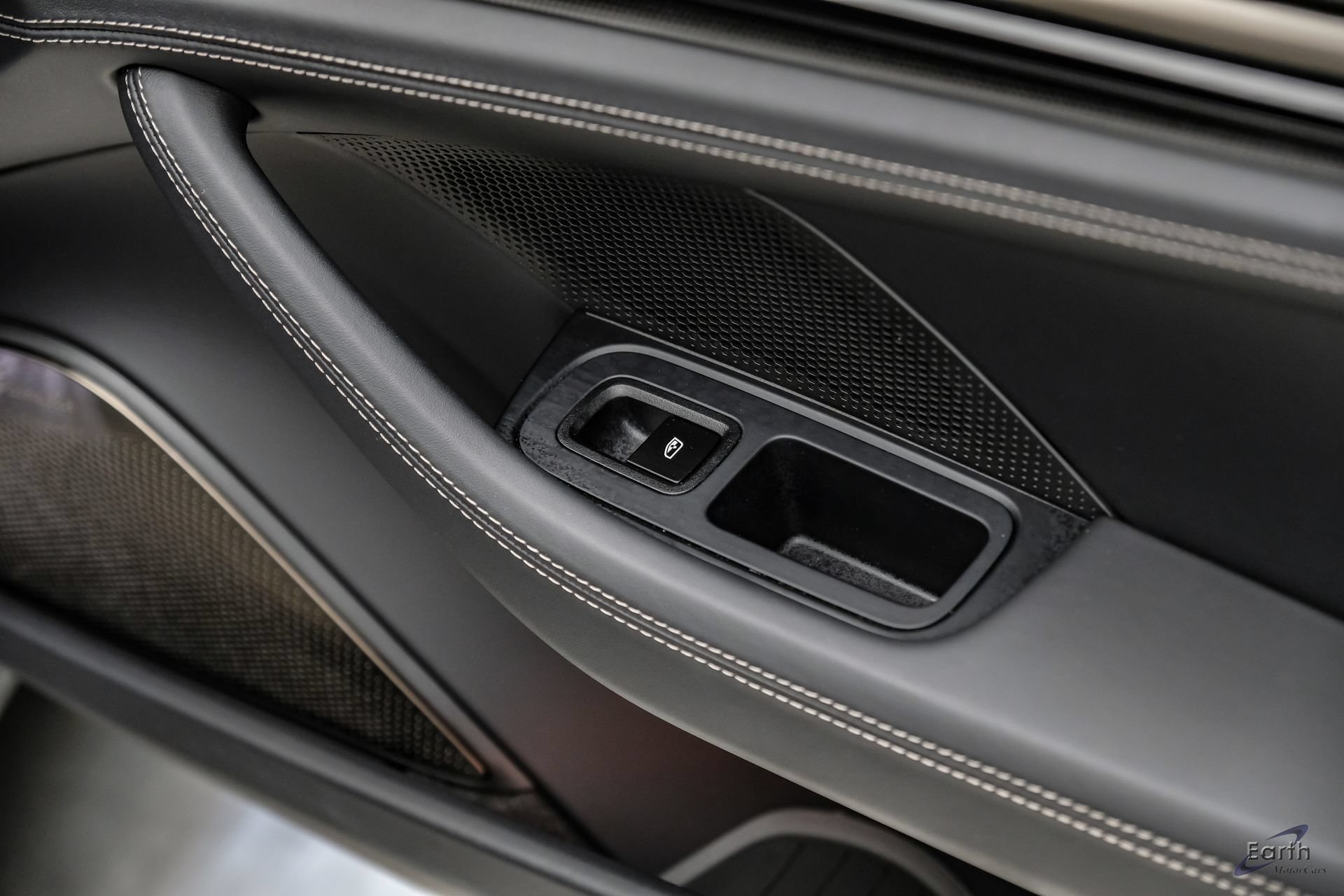 Used 2026 Porsche Panamera Turbo S AWD/4WD image 94
