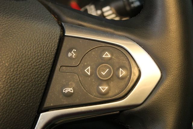 Used 2023 Chevrolet Traverse Premier AWD/4WD image 24
