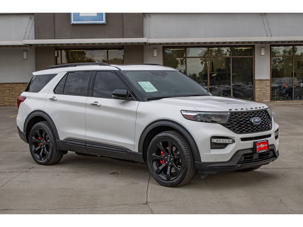 Used 2022 Ford Explorer ST w/ Equipment Group 401A AWD/4WD image 2