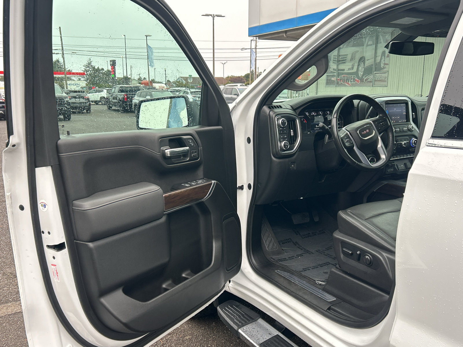 Used 2019 GMC Sierra 1500 SLT w/ SLT Premium Package AWD/4WD image 12