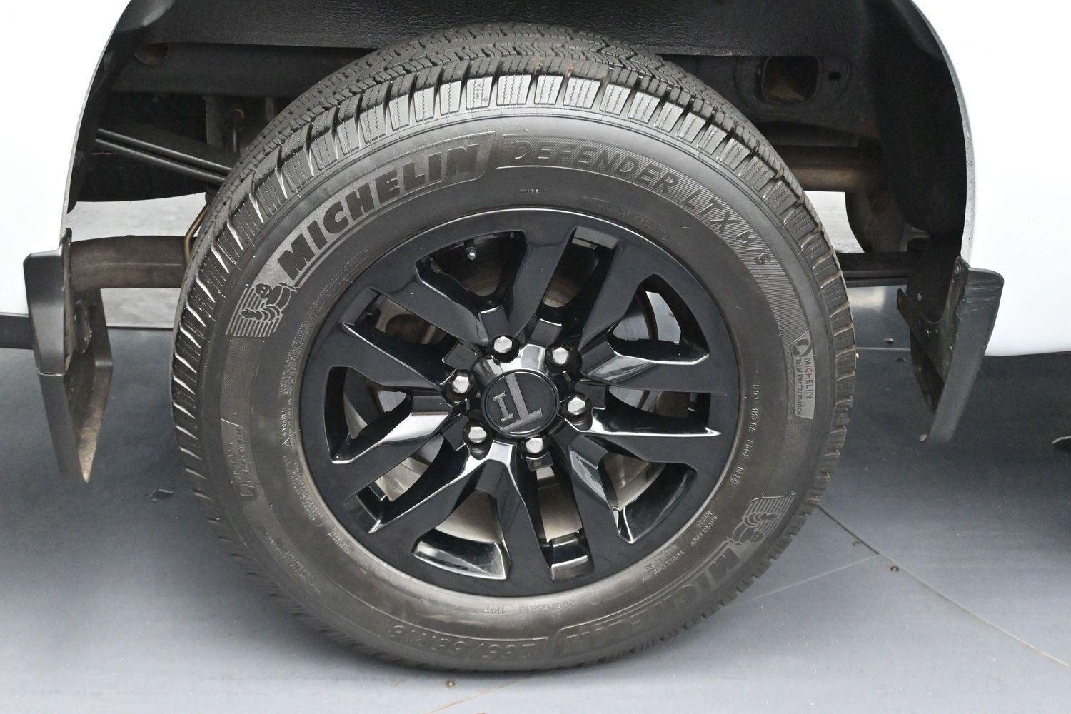 Used 2020 Chevrolet Silverado 1500 RST w/ All-Star Edition AWD/4WD image 34