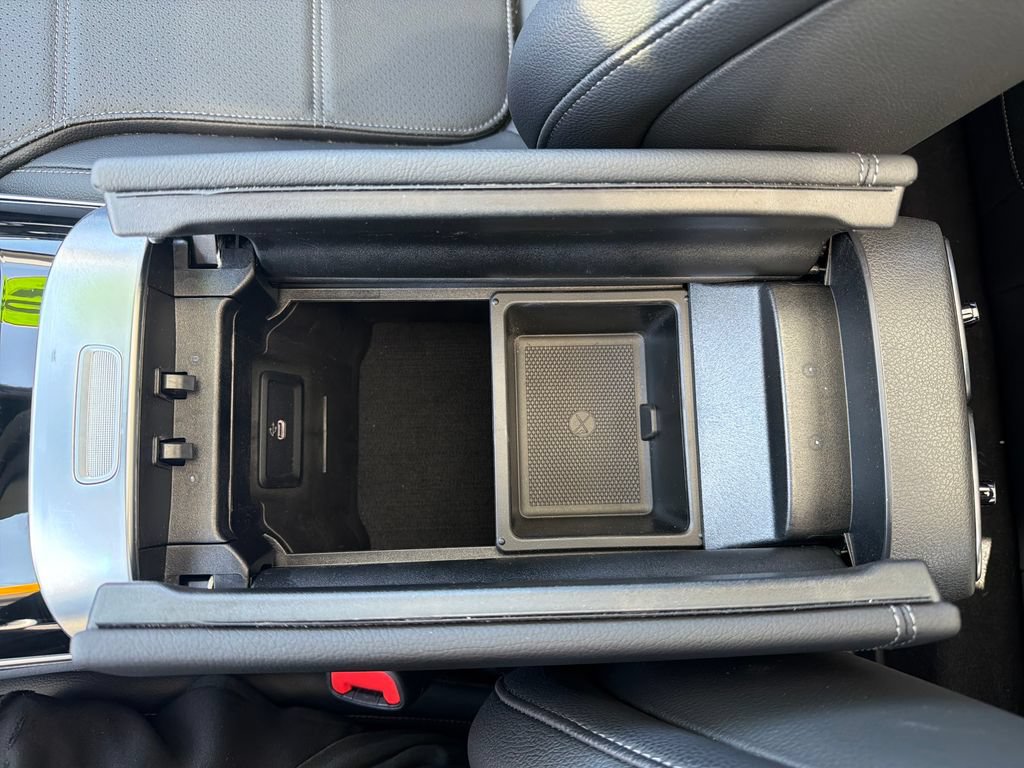 Used 2026 Mercedes-Benz GLC 350e 4MATIC image 5