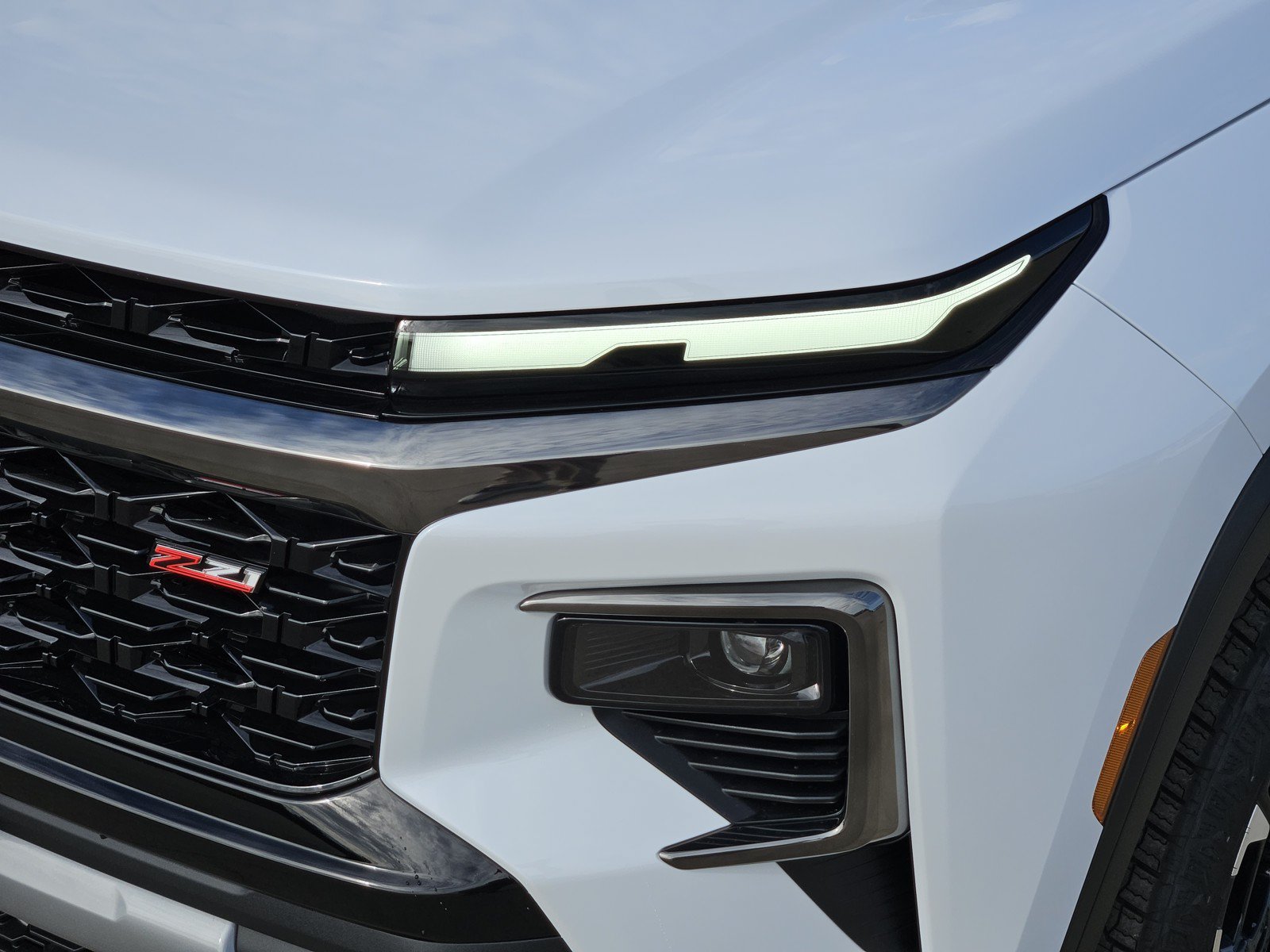 New 2027 Chevrolet Traverse Z71 w/ Driver Confidence Package AWD/4WD image 5
