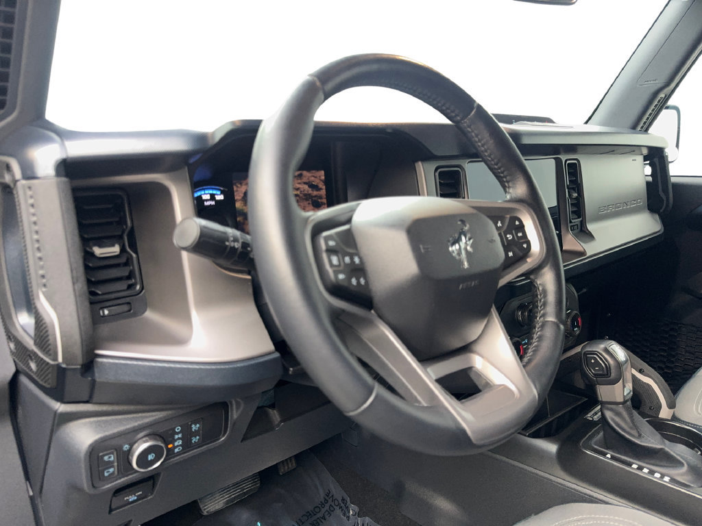Used 2022 Ford Bronco Outer Banks AWD/4WD image 43