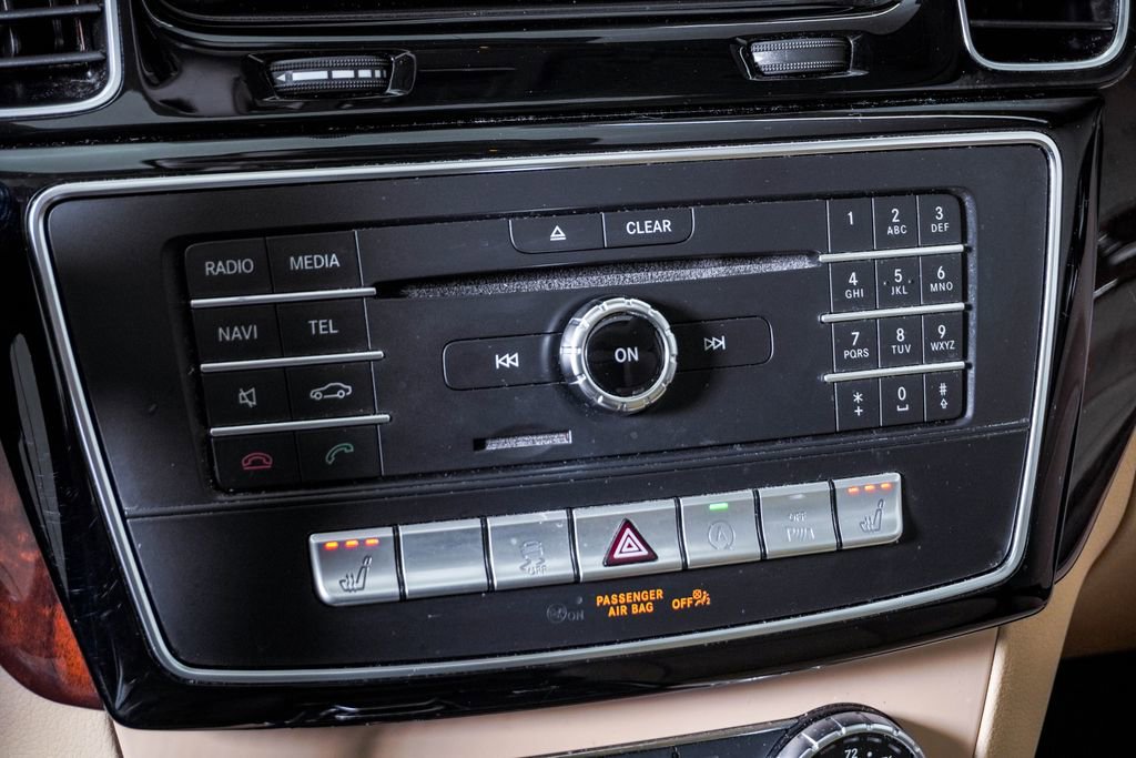 Used 2019 Mercedes-Benz GLS 450 4MATIC image 25