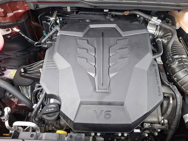 Used 2025 Kia Carnival image 30