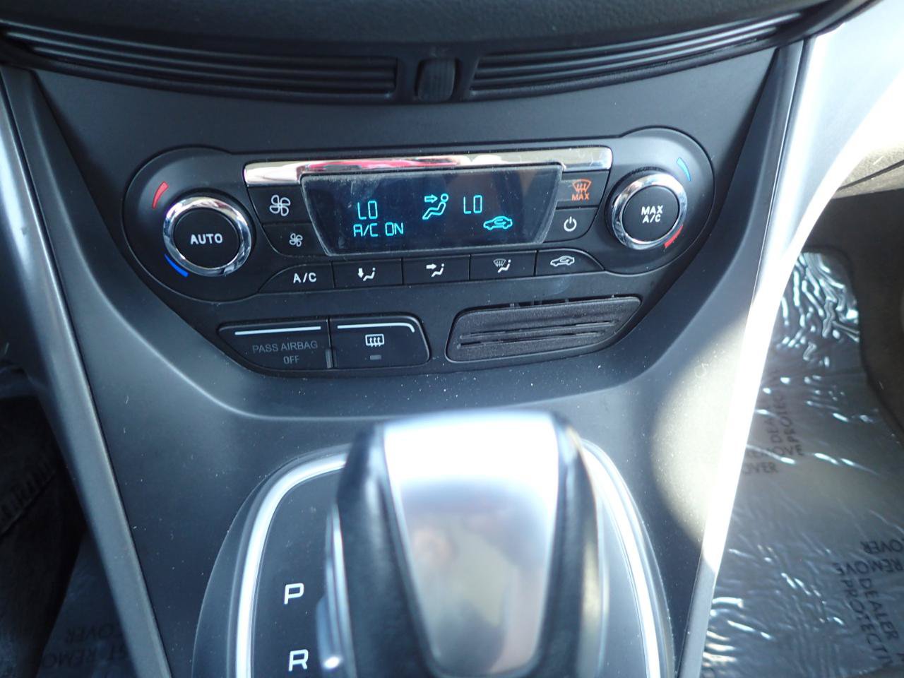 Used 2013 Ford C-MAX SE FWD image 20