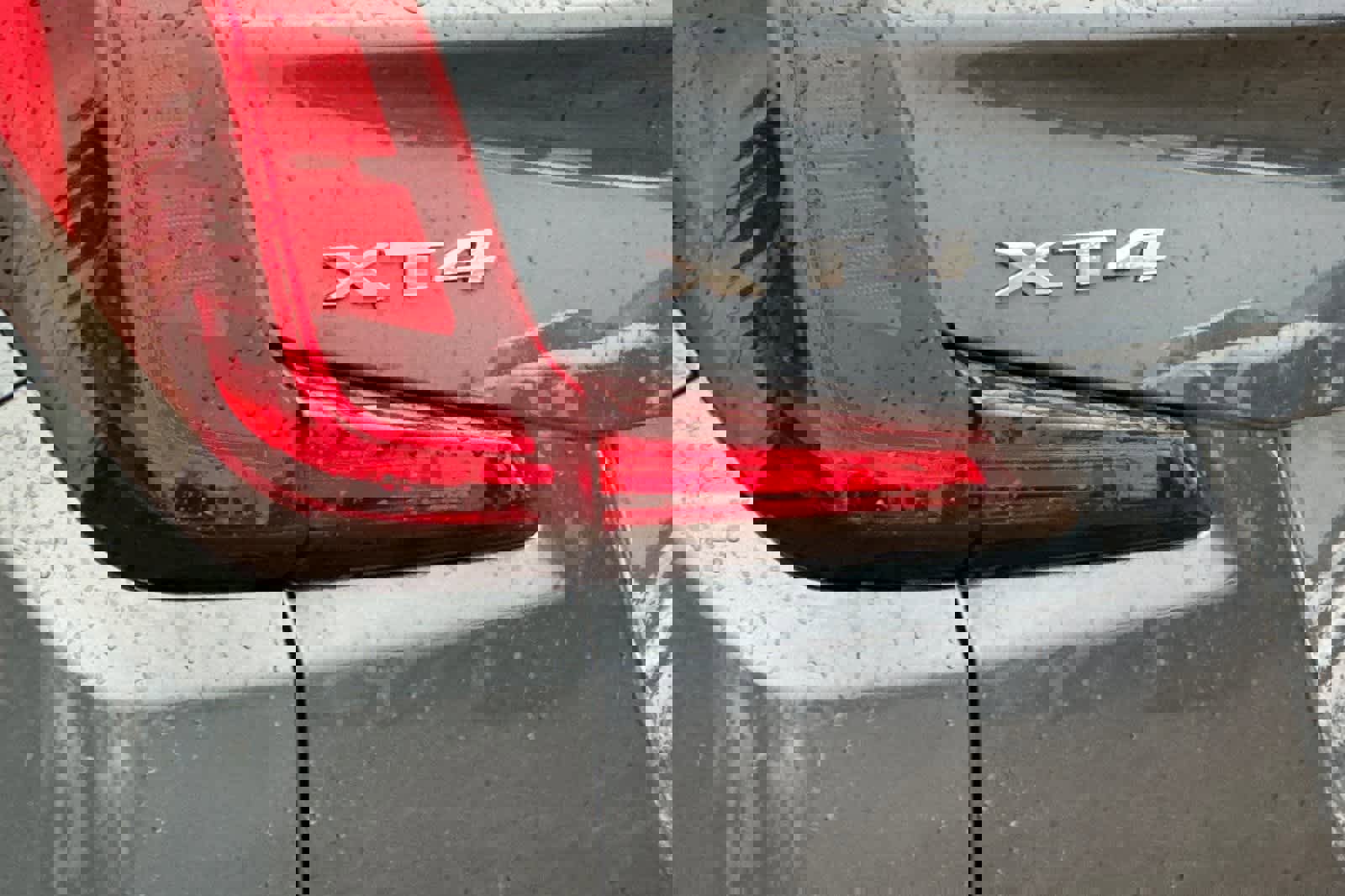 Used 2020 Cadillac XT4 Premium Luxury w/ Driver Awareness Package image 16