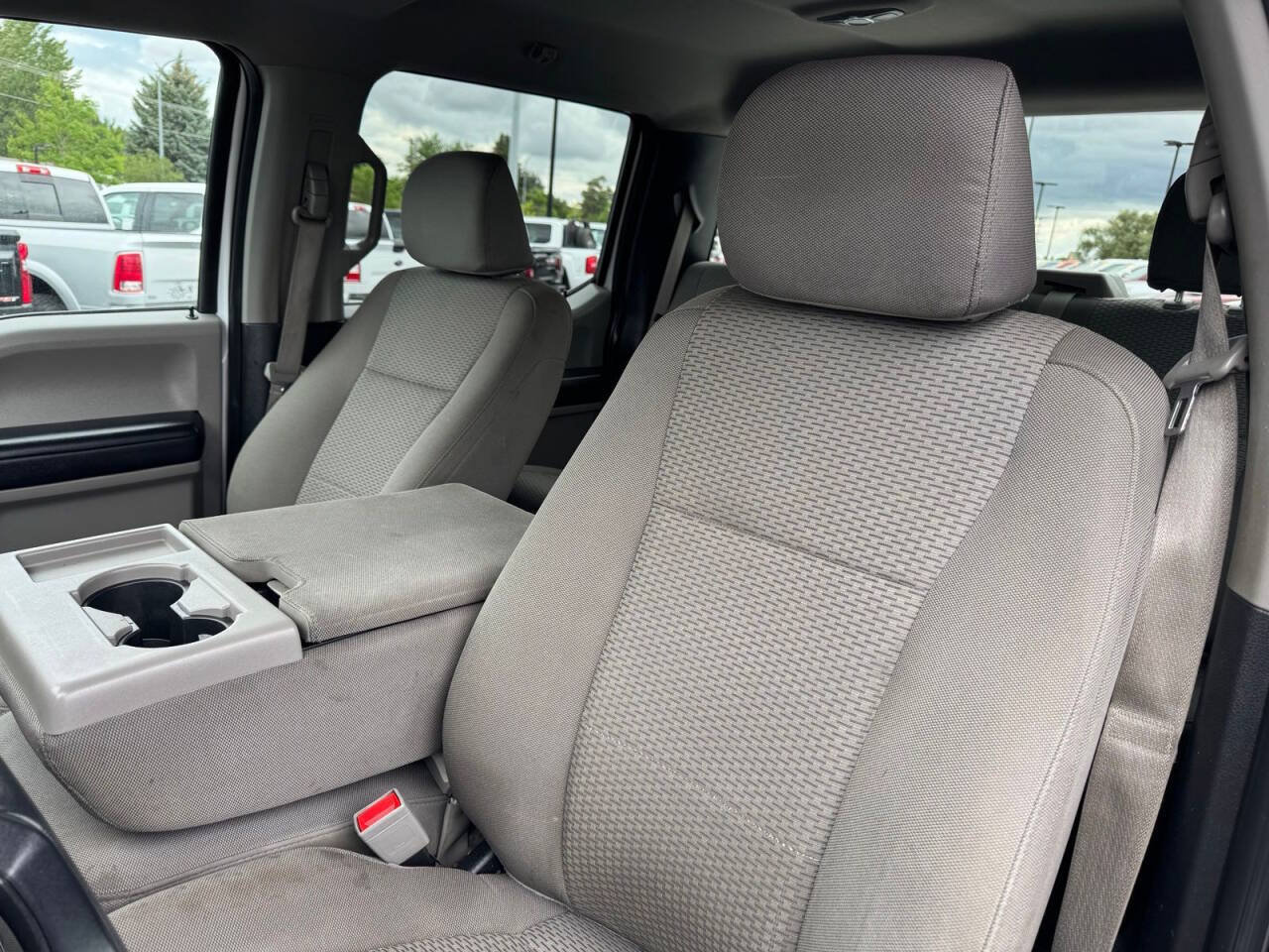 Used 2019 Ford F250 XLT w/ FX4 Off-Road Package AWD/4WD image 12
