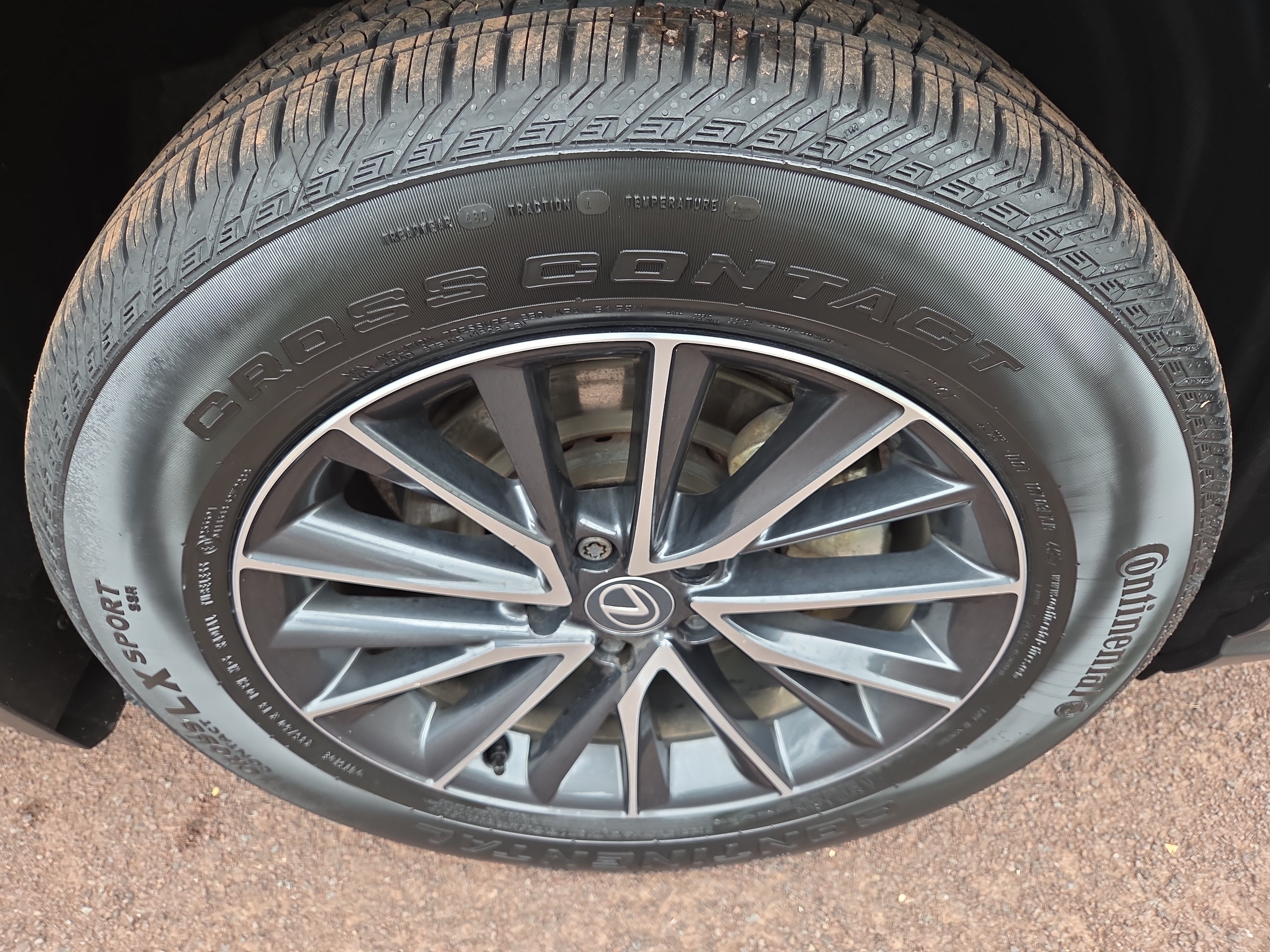 Certified 2025 Lexus NX 350h AWD w/ Accessory Package (2T) image 9