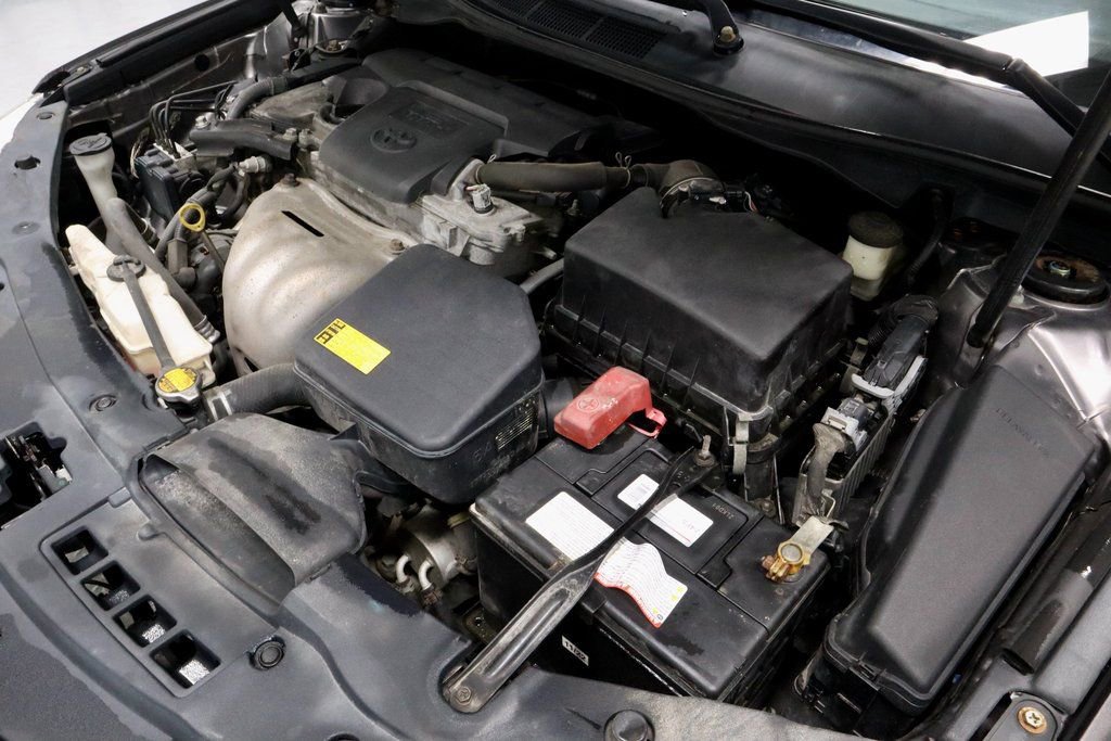 Used 2015 Toyota Camry SE image 16