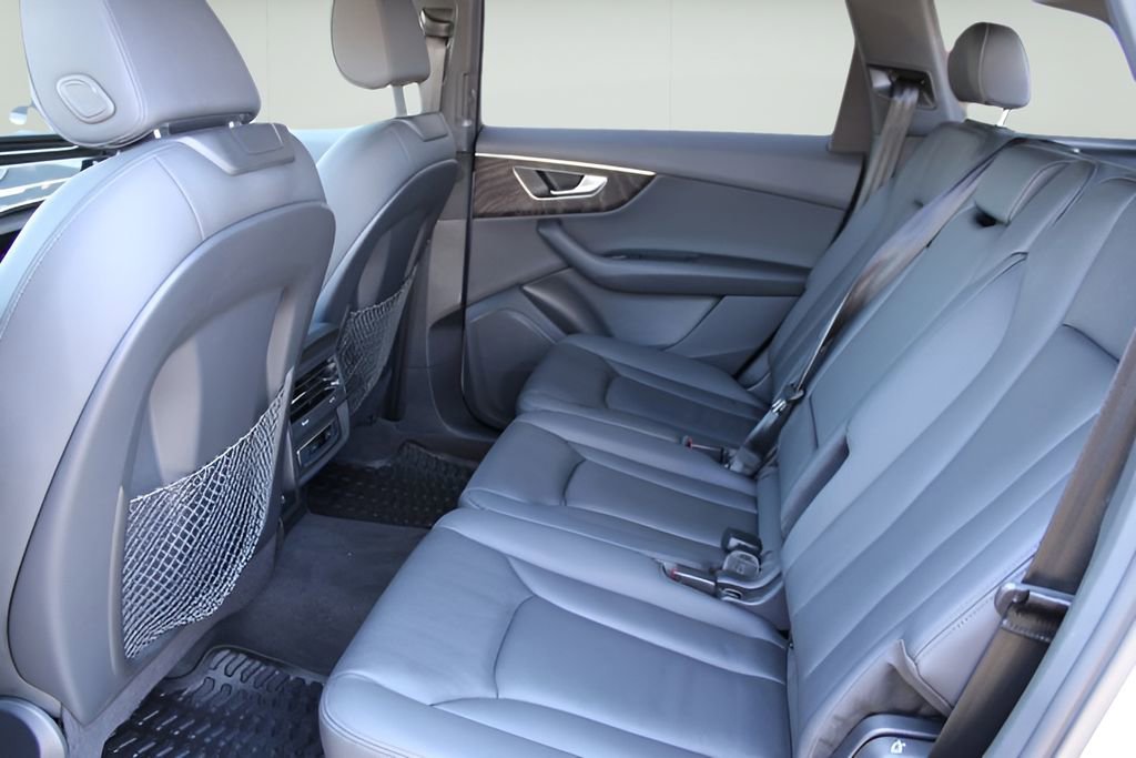 Used 2024 Audi Q7 2.0T Premium AWD/4WD image 20