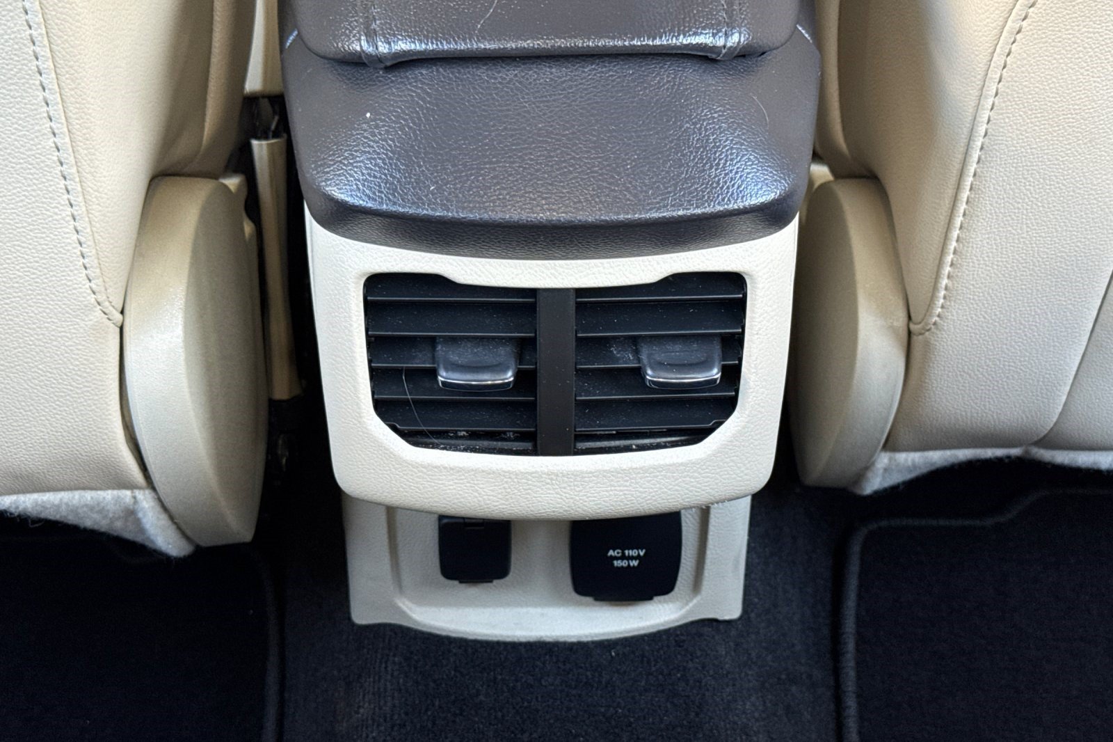Used 2013 Ford Fusion SE FWD image 16