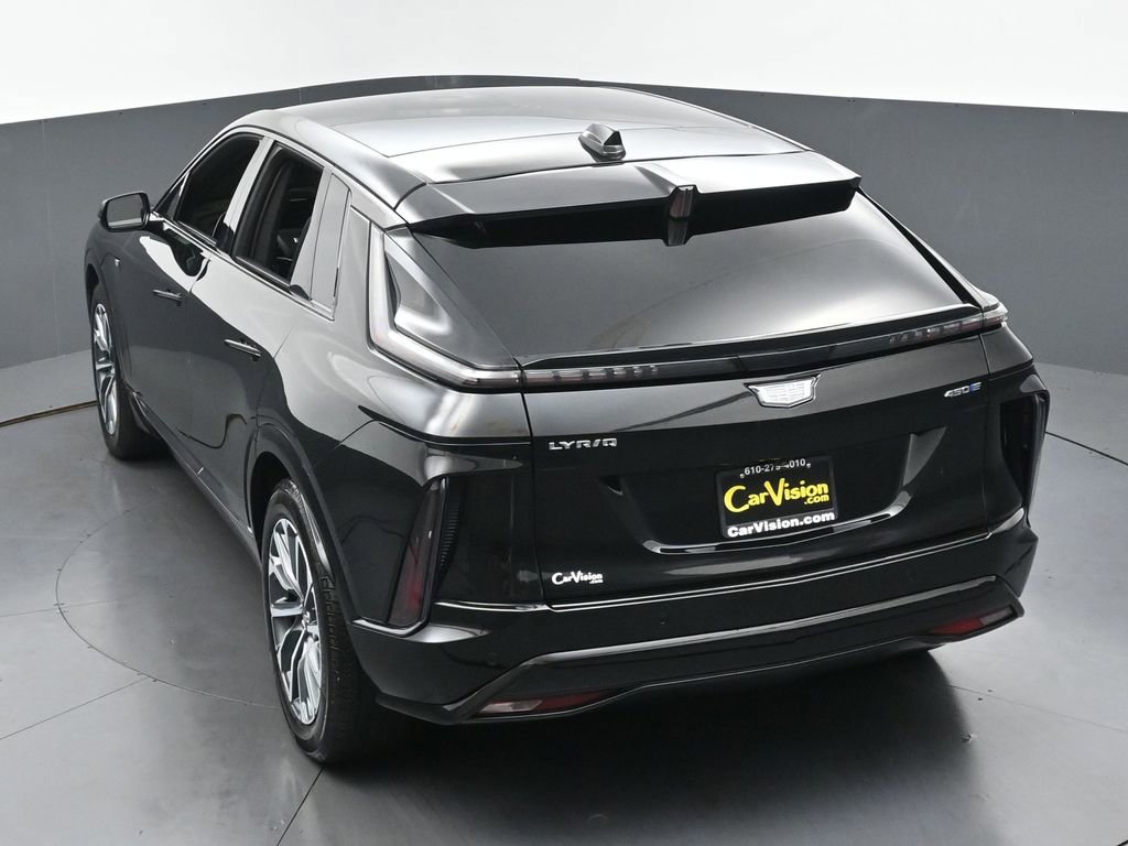 Used 2024 Cadillac Lyriq Sport RWD image 40