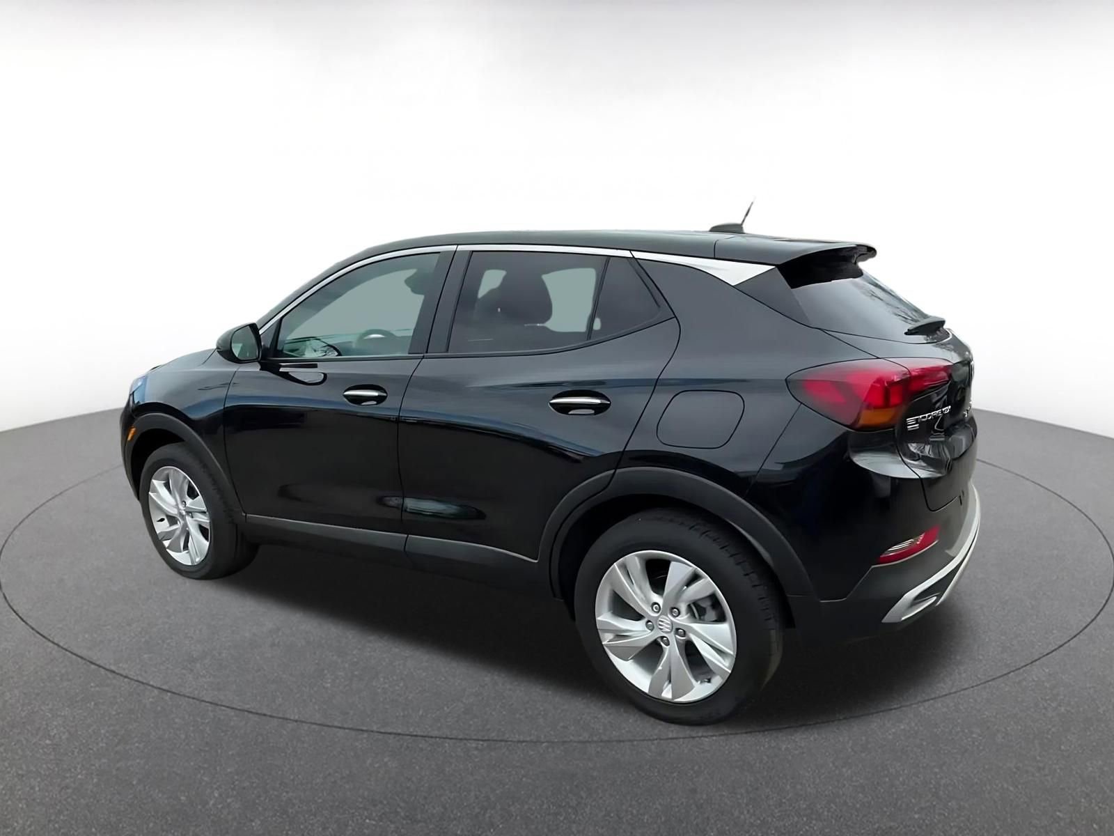 Used 2025 Buick Encore GX Preferred image 10