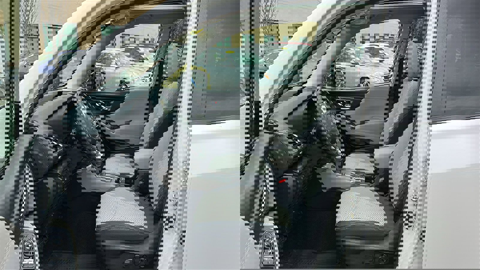 Used 2020 Subaru Forester Premium image 9