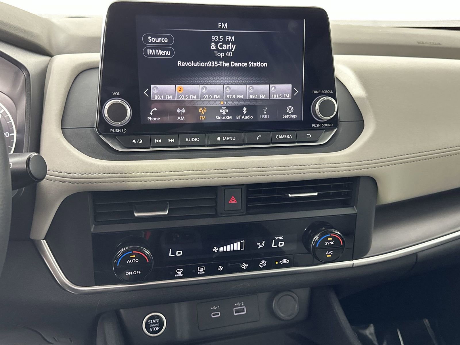 Certified 2023 Nissan Rogue SV image 25